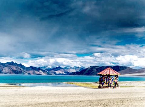 Leh Ladakh Explorer: Peaks and Monasteries